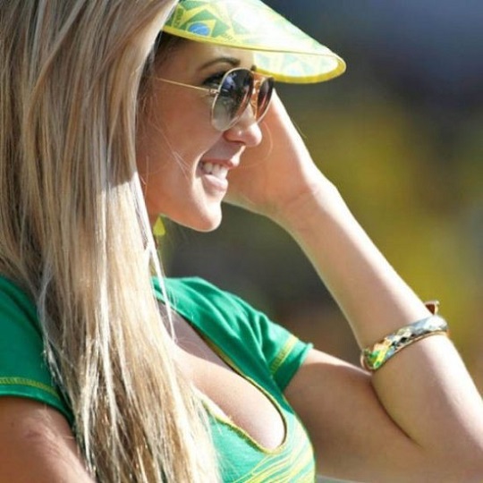 Sexy World Cup Girl (4)